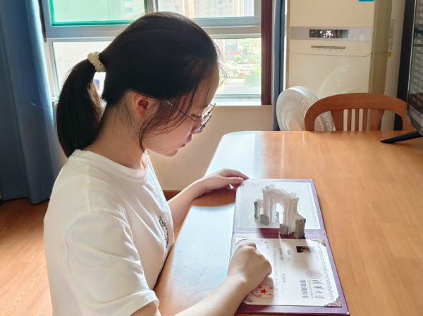 邦尼配资 大皖阳光学子：从未上过辅导班的女孩被清华大学录取_大皖新闻 | 安徽网